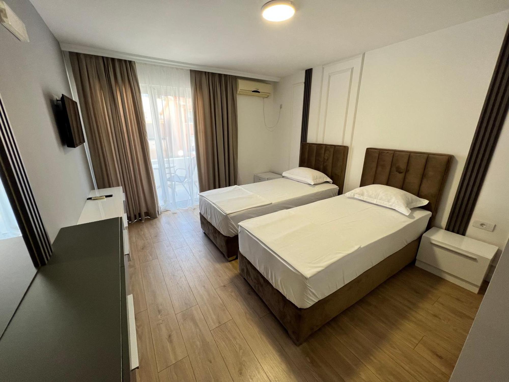 Donna Apartment Ulcinj Bagian luar foto