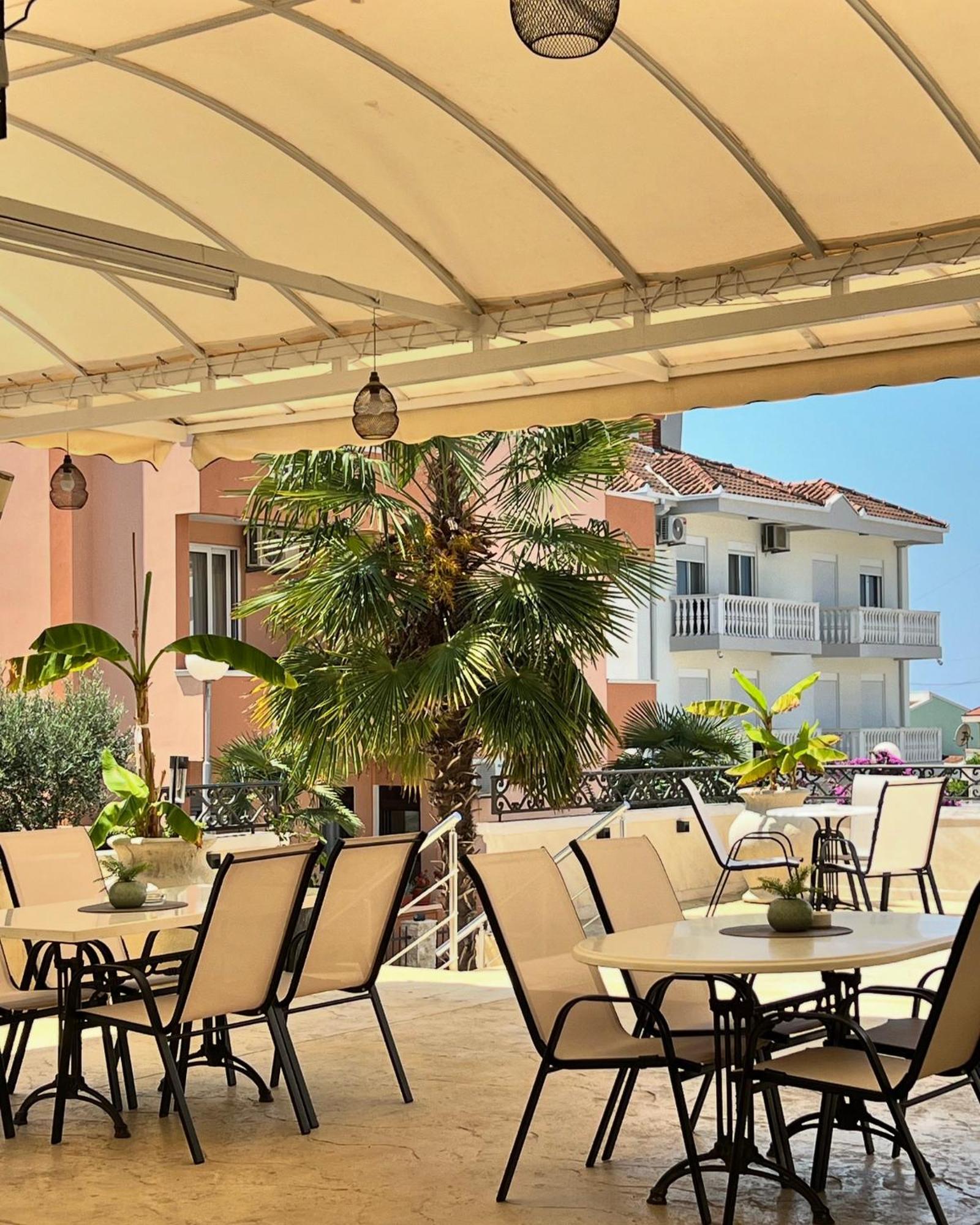 Donna Apartment Ulcinj Bagian luar foto